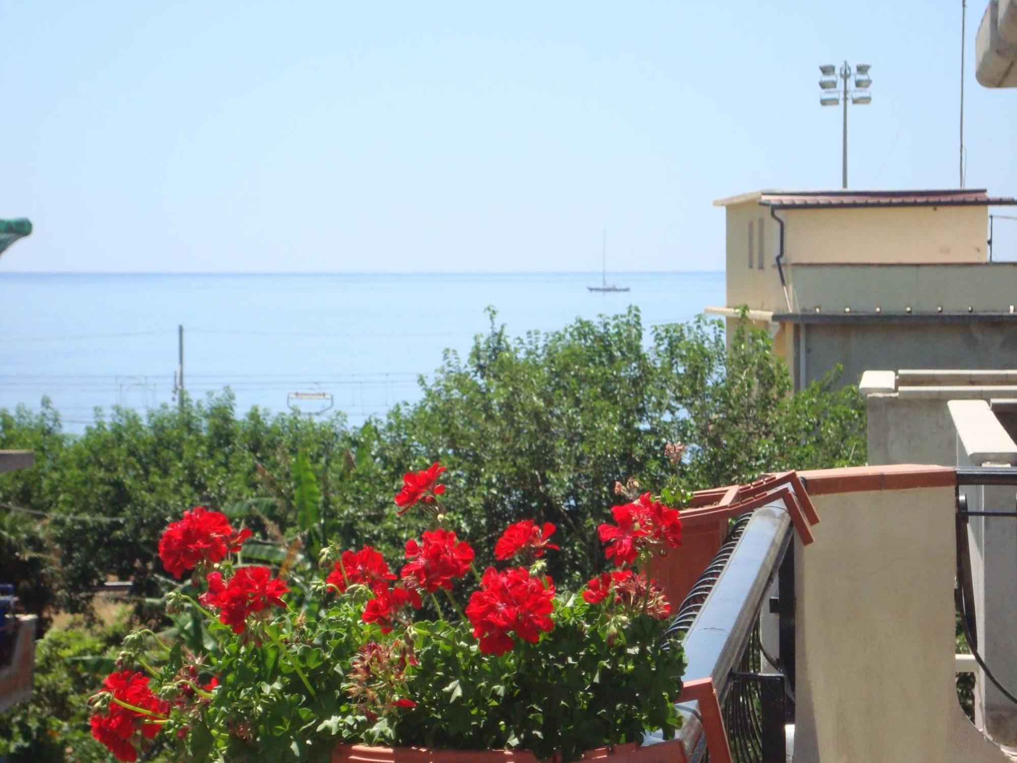 B&B Nereidi Melito Di Porto Salvo Zewnętrze zdjęcie